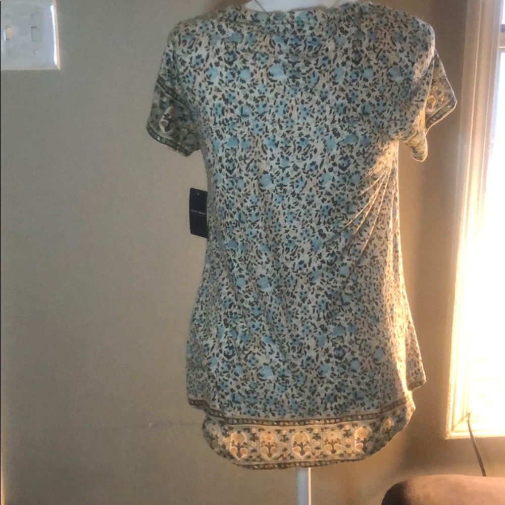 Lucky Brand Top - Picture 2 of 2